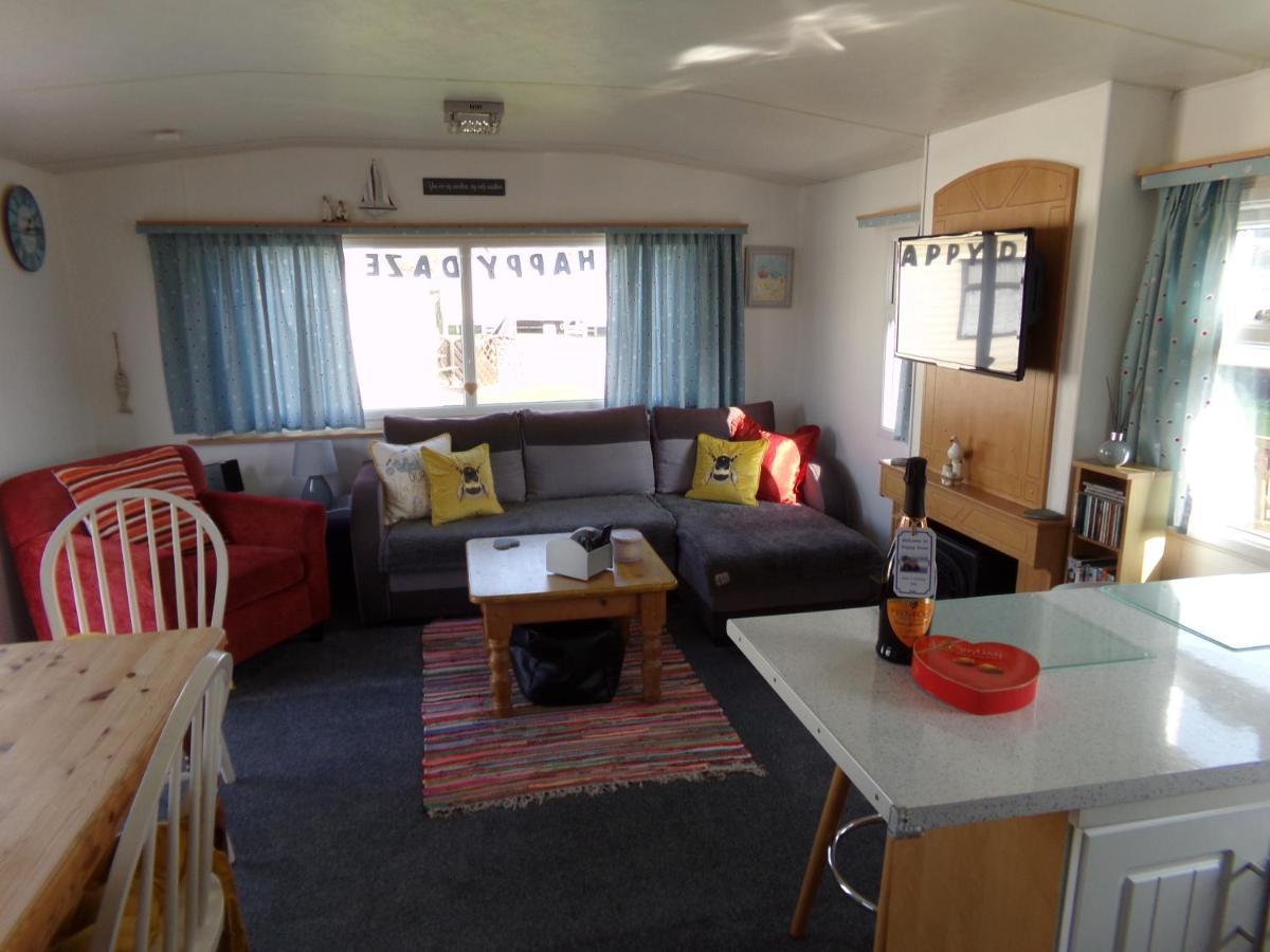 Happydaze Caravan Bacton  Ngoại thất bức ảnh