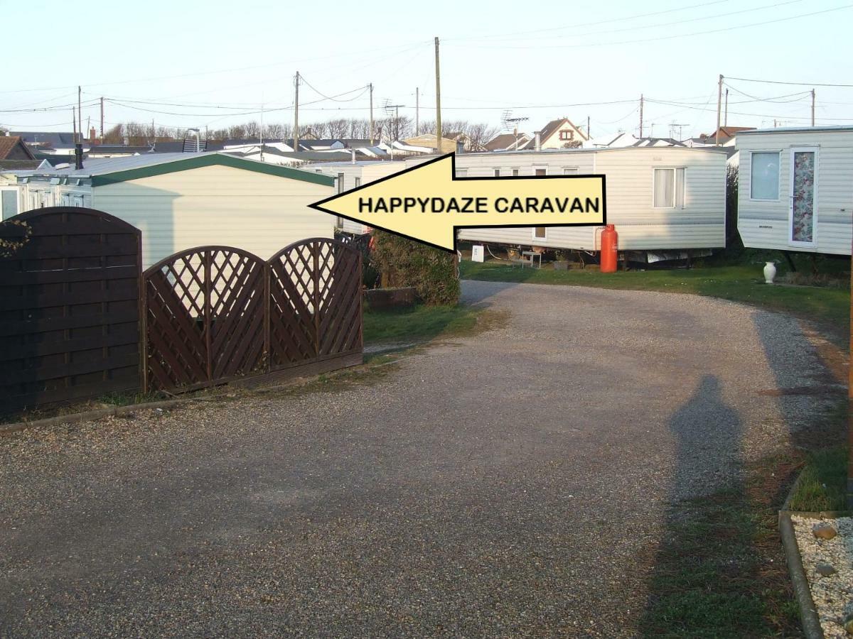 Happydaze Caravan Bacton  Ngoại thất bức ảnh